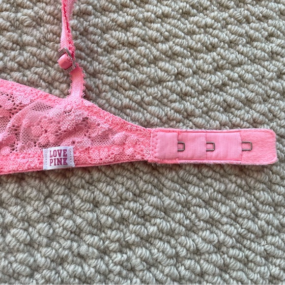 Victoria’s Secret Pink Lace Bra Size 32B - Picture 6 of 7
